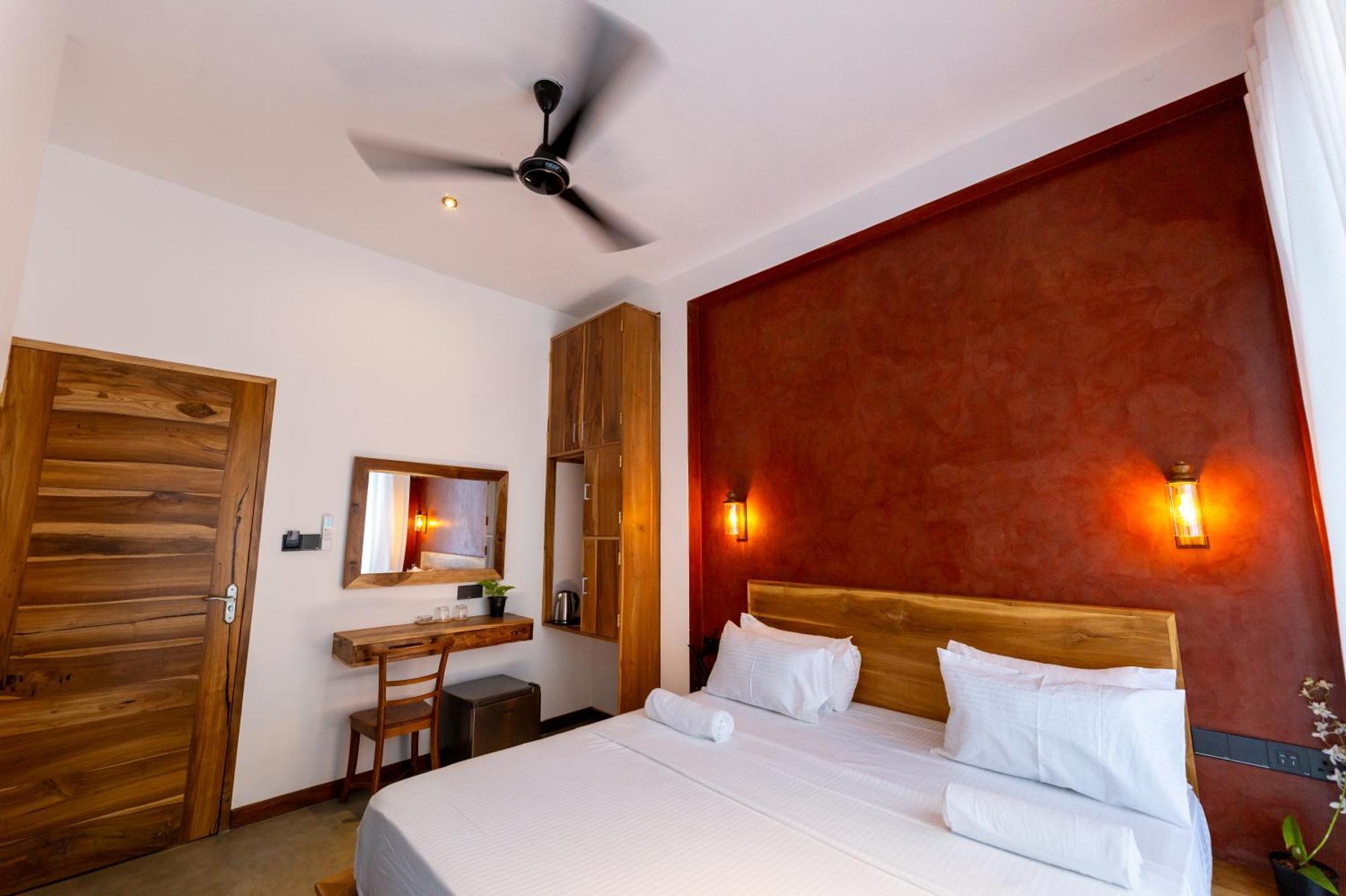 Hotel El Destino Hiriketiya à Dikwella Extérieur photo